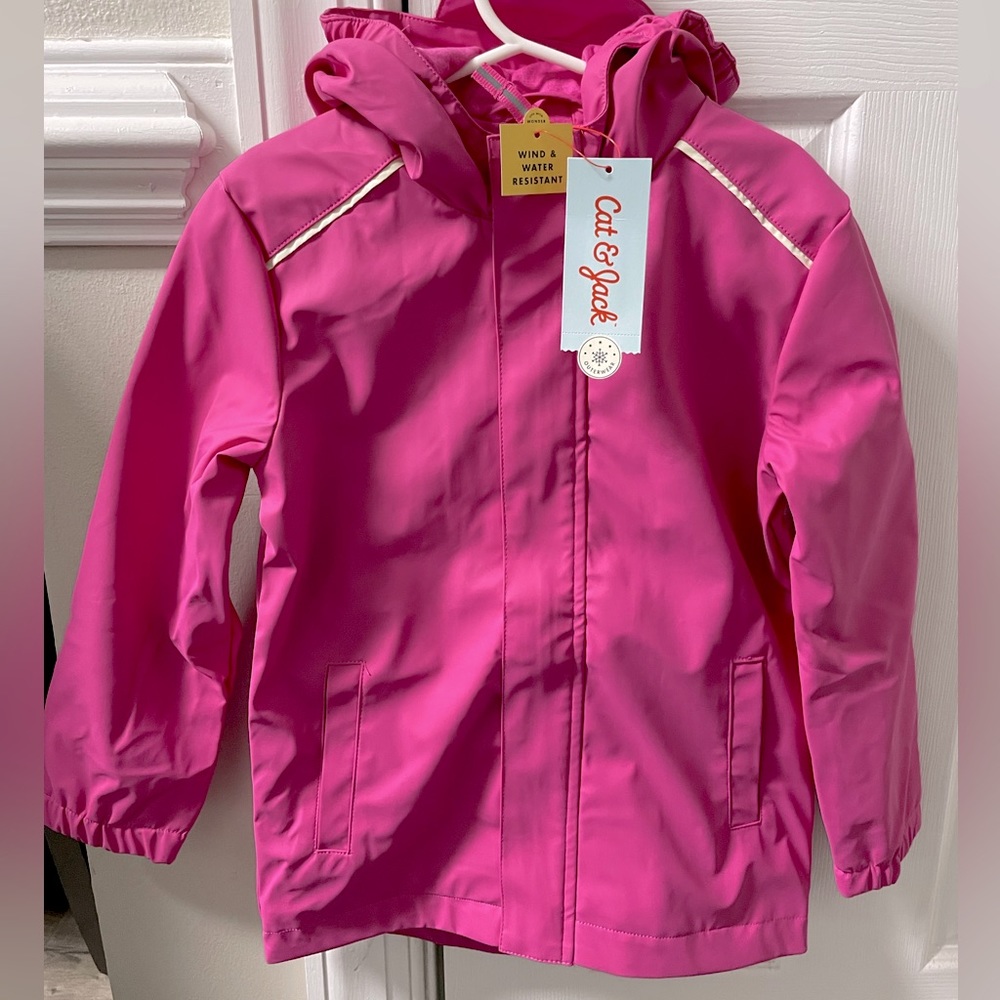 Kids Cat&Jack Wind and water proof hooded Jacket. Size 6, Pink.